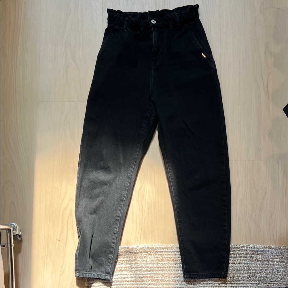Zara Black High-Rise Women Jeans